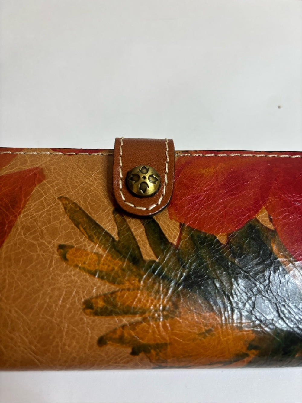 Patricia Nash Marietta Card Holder - Picture 4 of 7